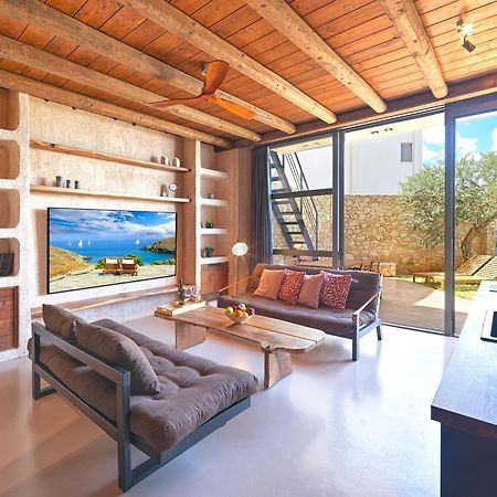 פיראוס Sea View Garden Suites מראה חיצוני תמונה