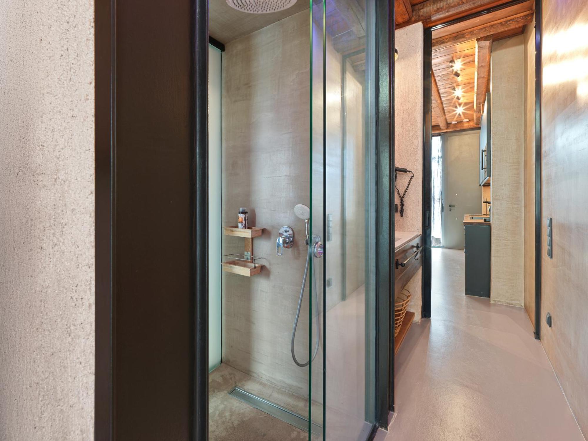 פיראוס Sea View Garden Suites מראה חיצוני תמונה